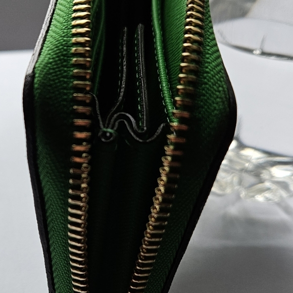 MICHAEL KORS jet set wristlet wallet EC - Picture 9 of 11